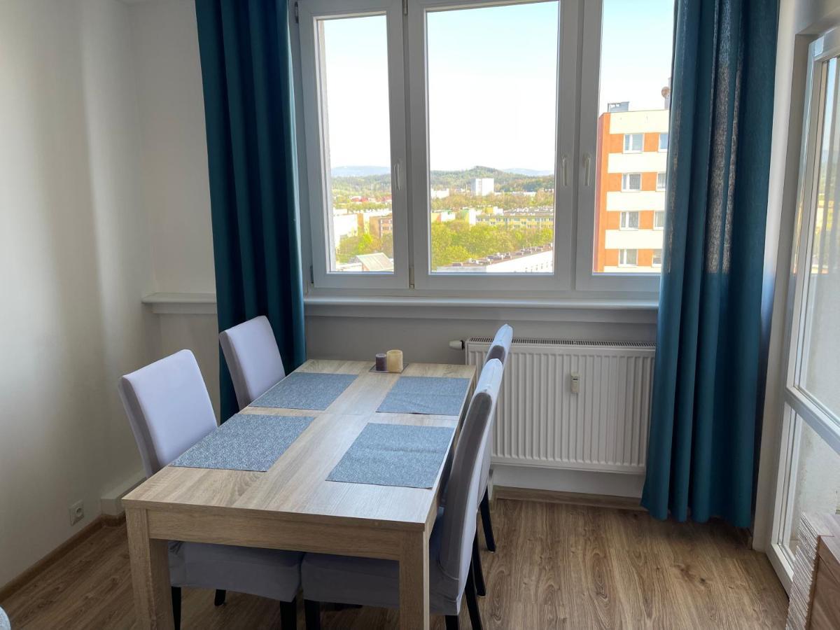 ילנייה גורה Apartament Z Widokiem מראה חיצוני תמונה