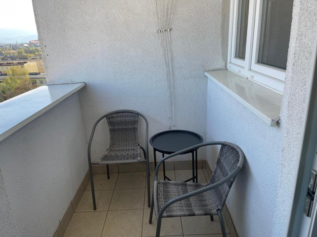 ילנייה גורה Apartament Z Widokiem מראה חיצוני תמונה